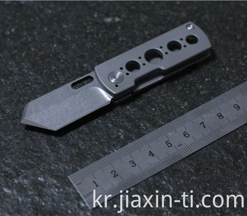 titanium folding knife